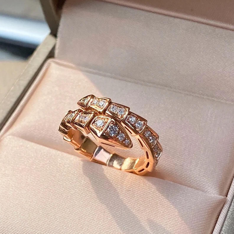 99新 BVLGARI/宝格丽 小花6欢 蛇骨 戒指 满钻 18K玫瑰金 L