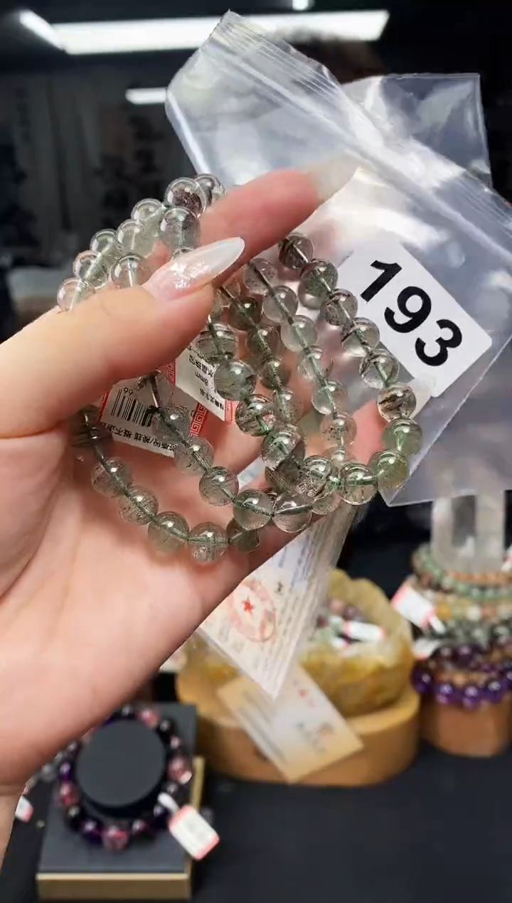 【闪购商品】水晶手串未镶嵌手串193多样性发其一