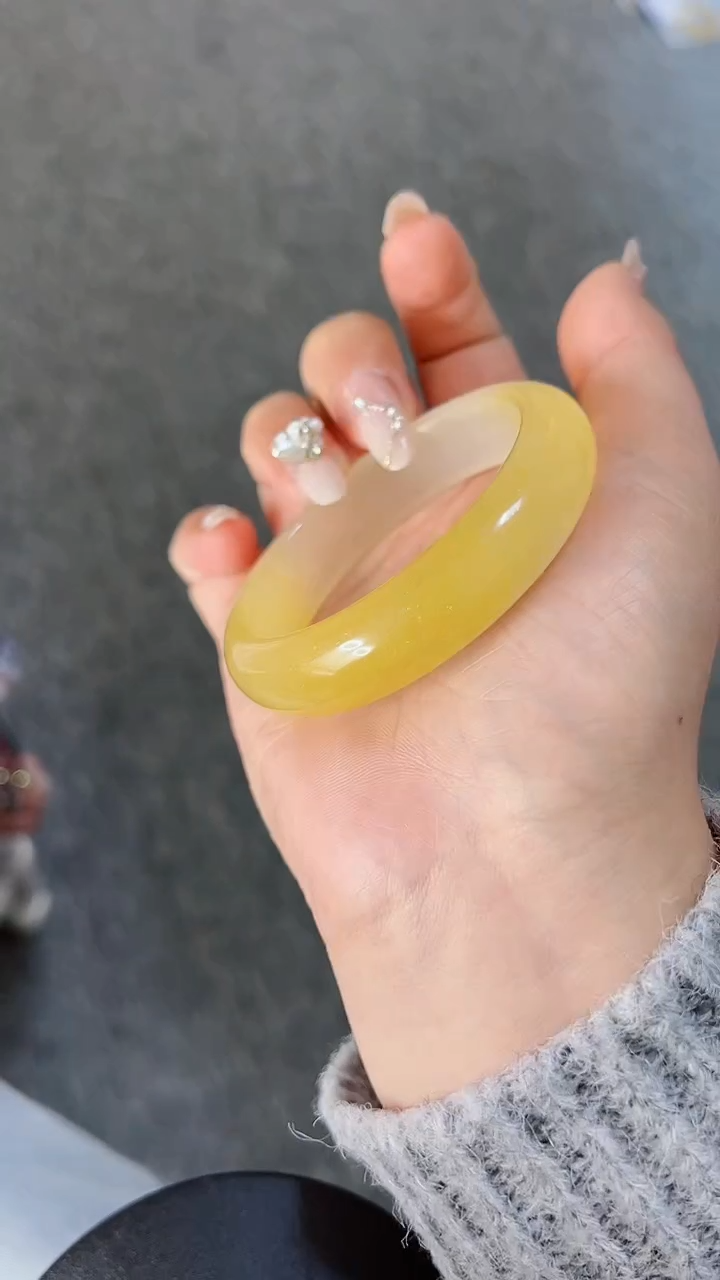 【闪购商品】石英质玉手镯未镶嵌916-55+