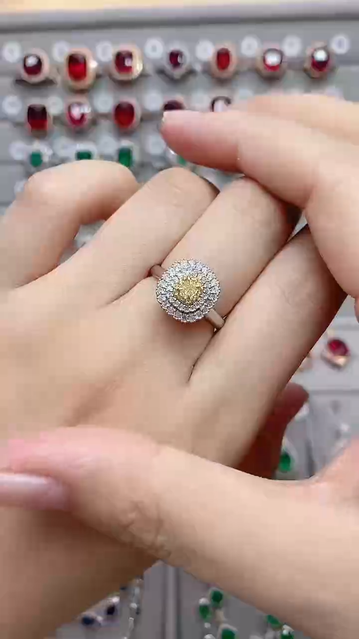 【闪购商品】钻石18K金戒指18K金镶嵌·