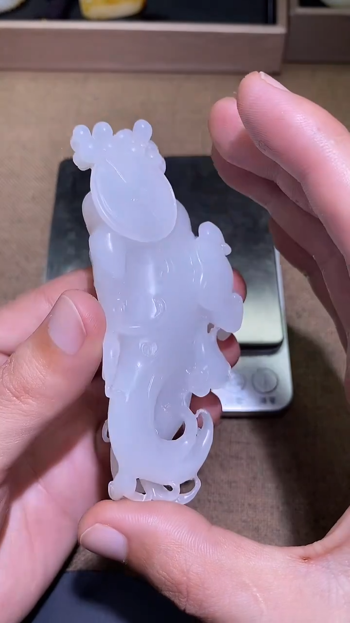 颈饰未镶嵌和田玉A7