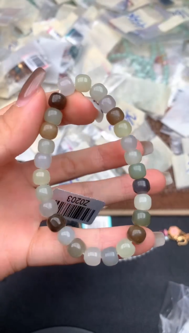 未镶嵌和田玉挂件—