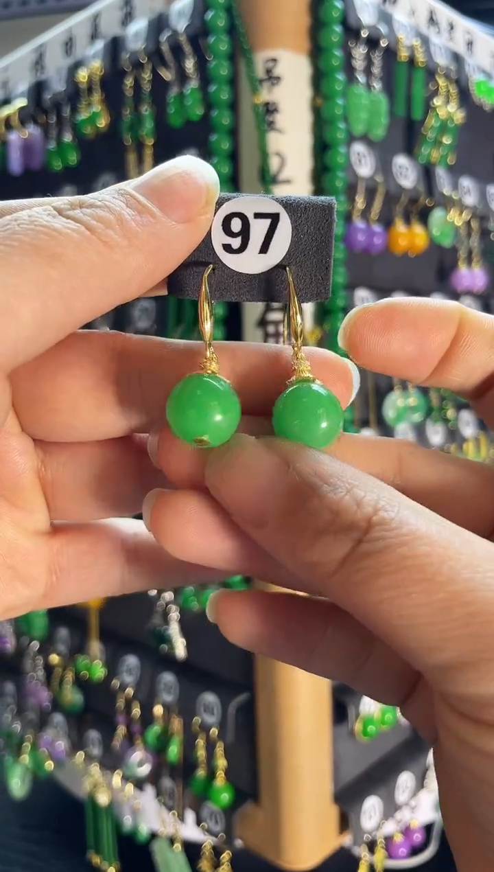 【闪购商品】翡翠耳饰银S925镶嵌老97....