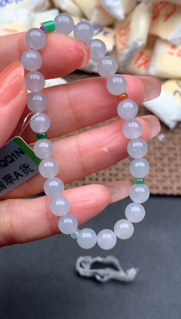 未镶嵌挂件翡翠1