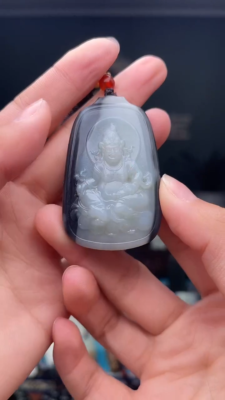 未镶嵌和田玉挂件1