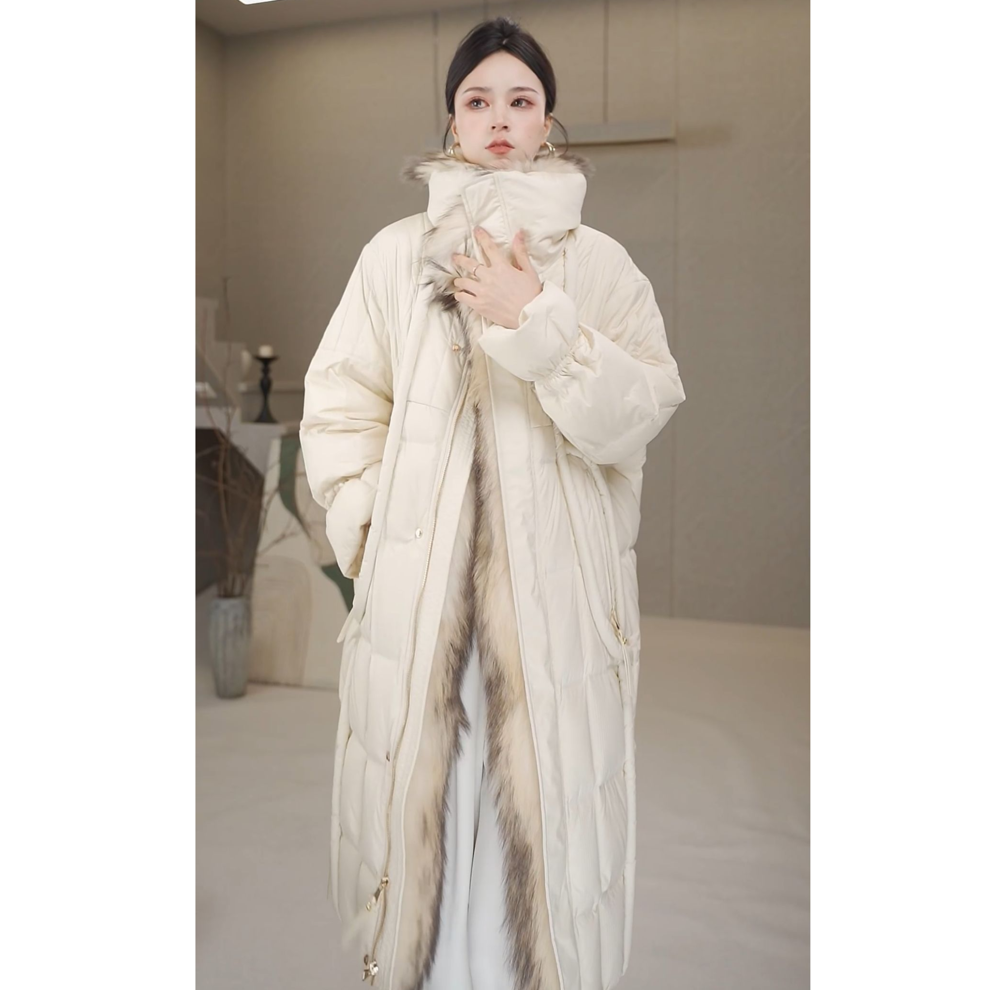 破界【破晓】秋冬新款气质宽松版貉子毛领鹅绒服90白鹅绒-Y116