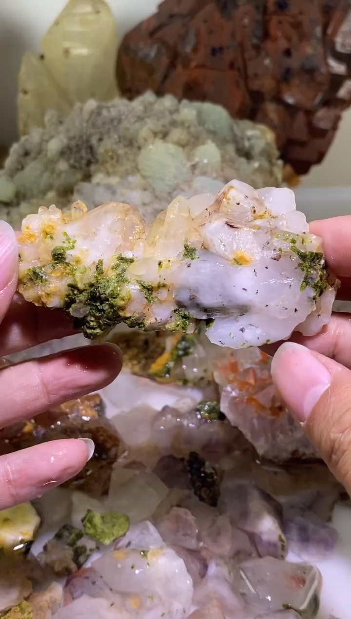 未镶嵌珠宝半成品水晶145号四川美姑花园水晶100g