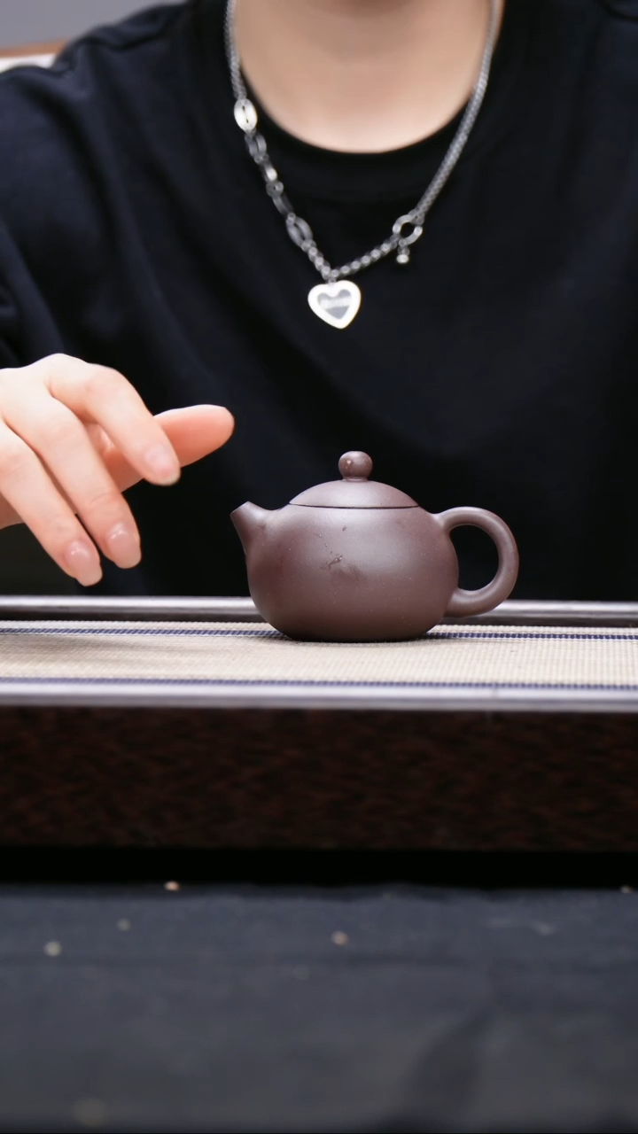 【闪购商品】紫砂茶壶四号井低槽青 小西施壶