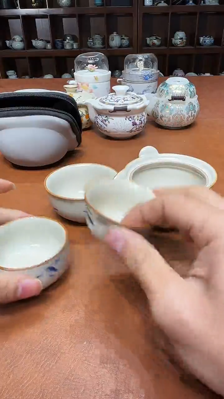 高雅艺术瓷简单清