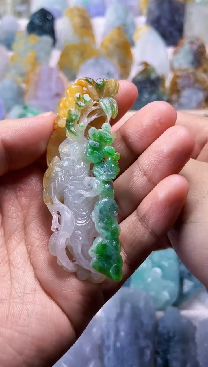 未镶嵌定制翡翠昆****眉毛货定制冰三彩人参如意 不退不换