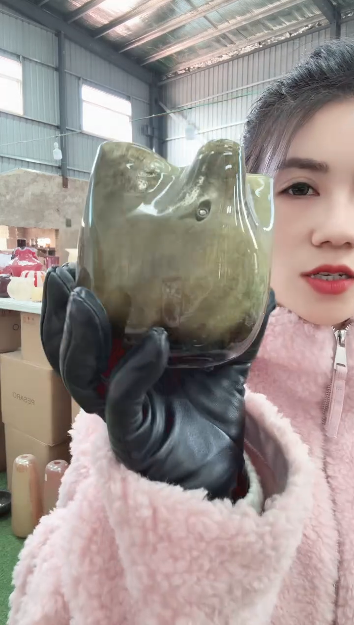 051直播玻璃花瓶
