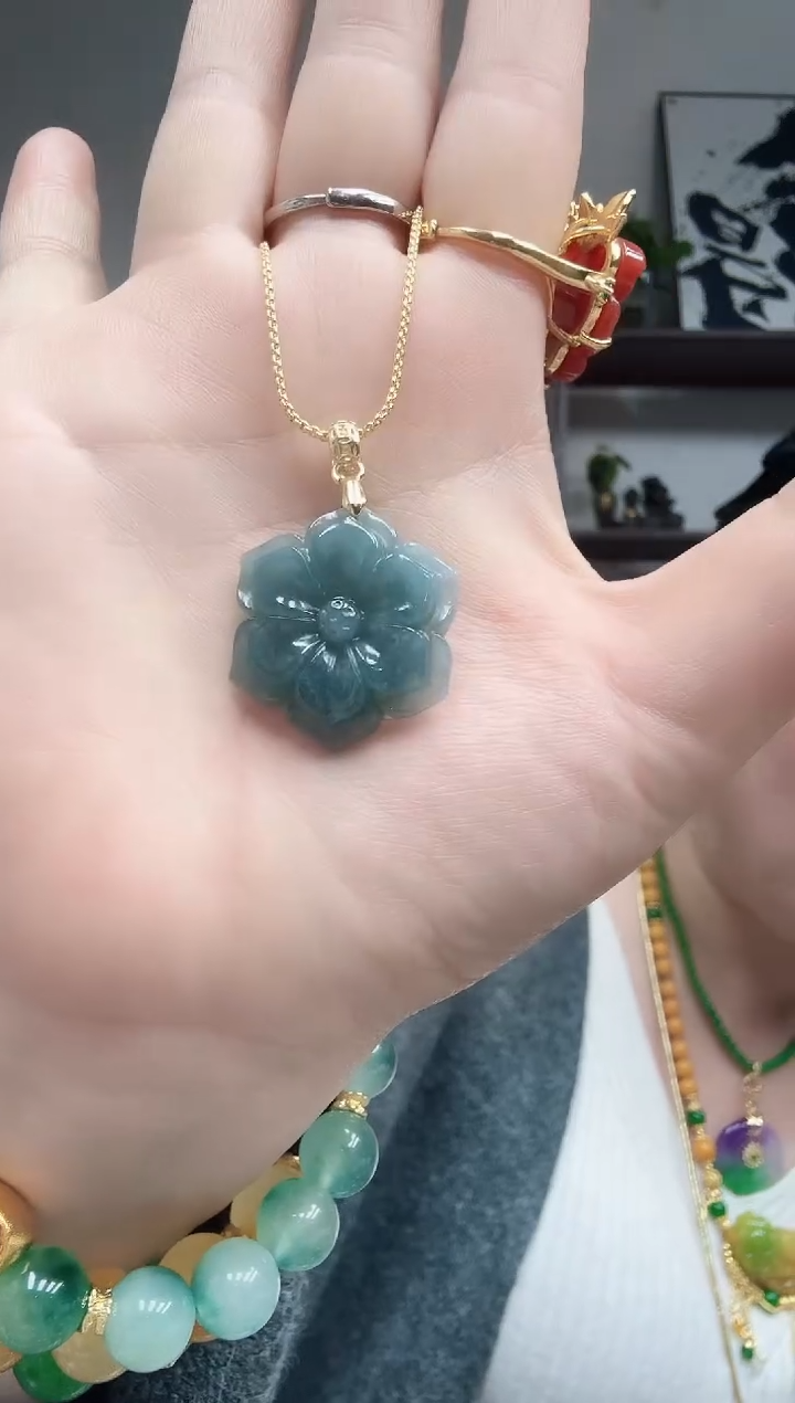 吊坠(赠链)未镶嵌翡翠蓝水花开富贵