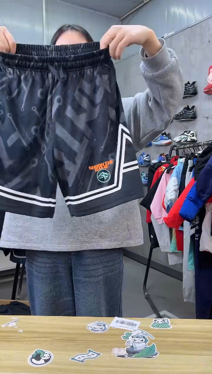 【闪购商品】安踏服装尺码：140
