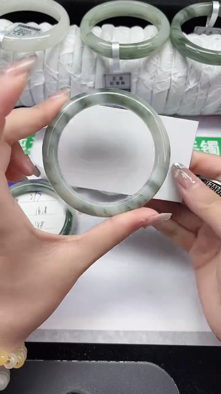 未镶嵌手镯石英质玉218-56/57