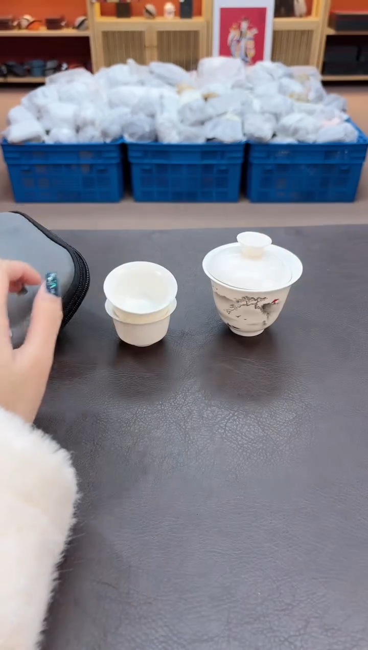 【闪购商品】摆件瓷SC1111111111111