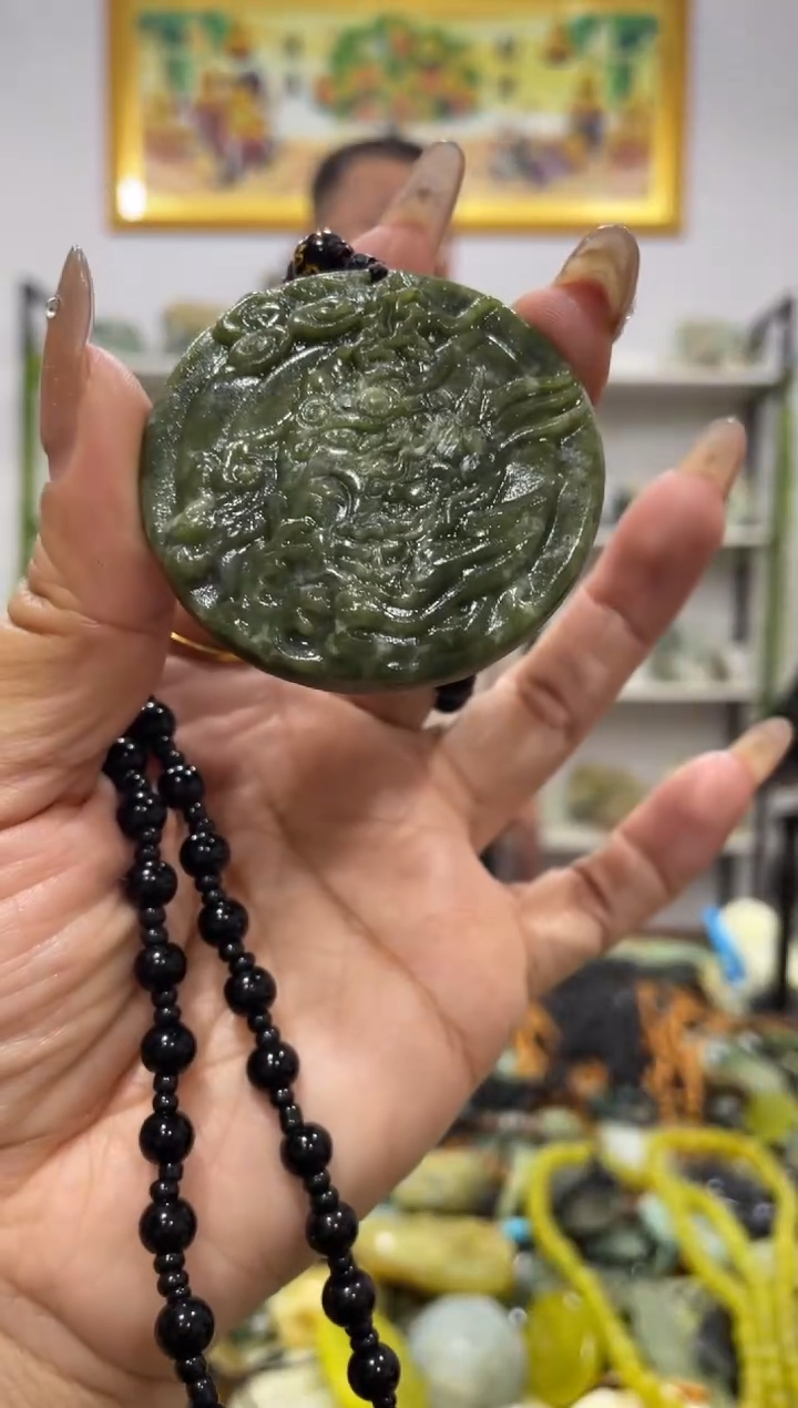 【闪购商品】岫玉吊坠未镶嵌