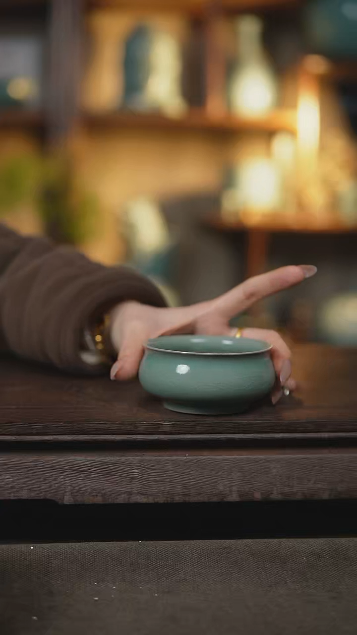 【闪购商品】杯仿古翡翠绿纯手炉式杯微瑕