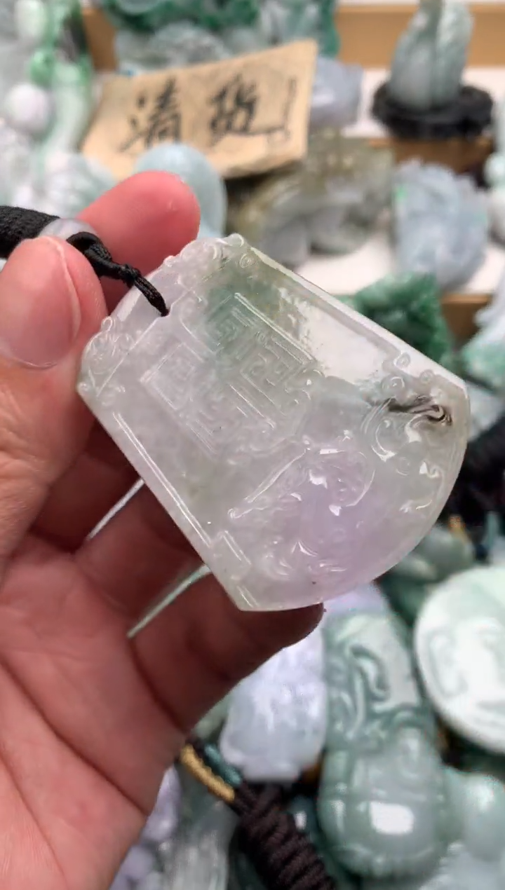 吊坠(不含链)未镶嵌翡翠1