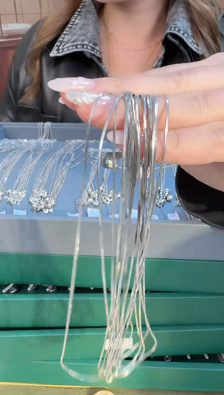 40长固定 白蛇骨 2.42 （附带礼盒包装）