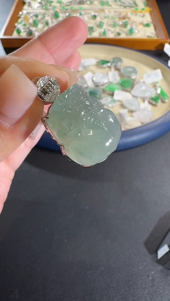【闪购商品】翡翠吊坠(不含链)18K金镶嵌【源头工厂】钻石镶嵌