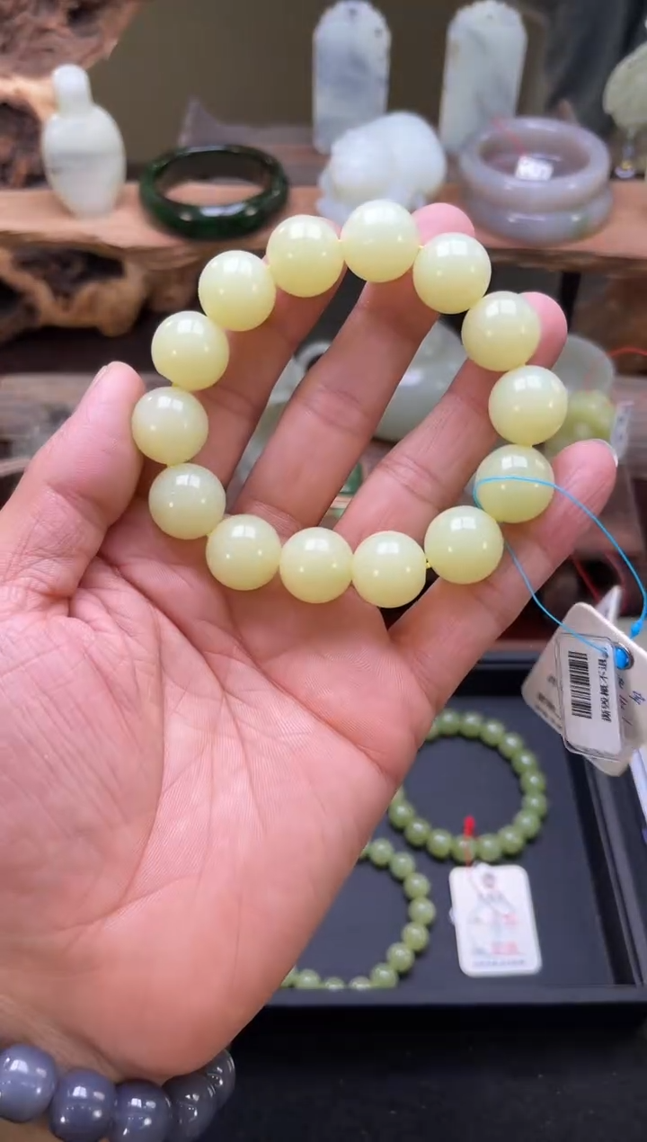【闪购商品】和田玉手串未镶嵌卡16若羌黄玉圆珠9008259