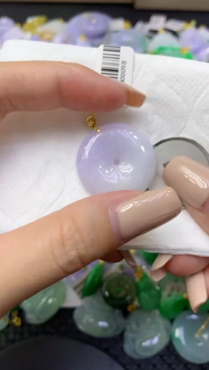 颈饰未镶嵌翡翠天然缅甸翡翠A货