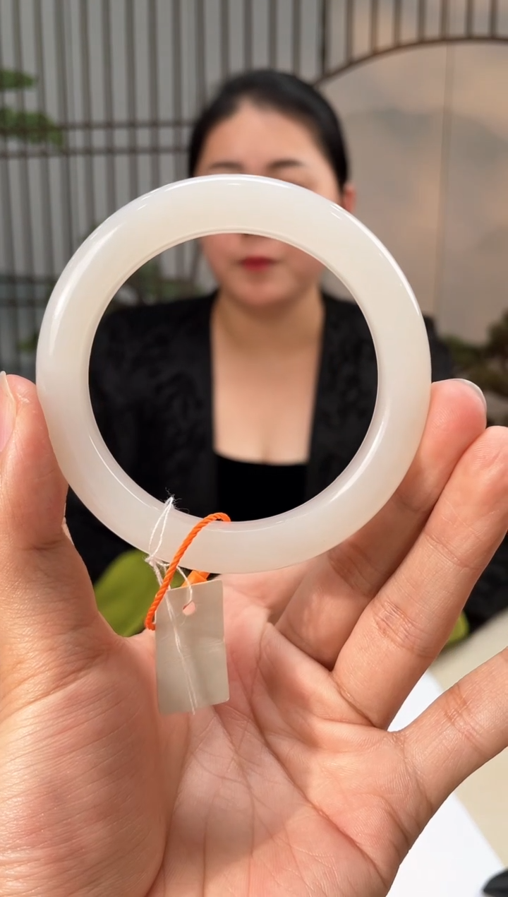 【闪购商品】定制和田玉和田玉（多样性拍一发一带证）240153