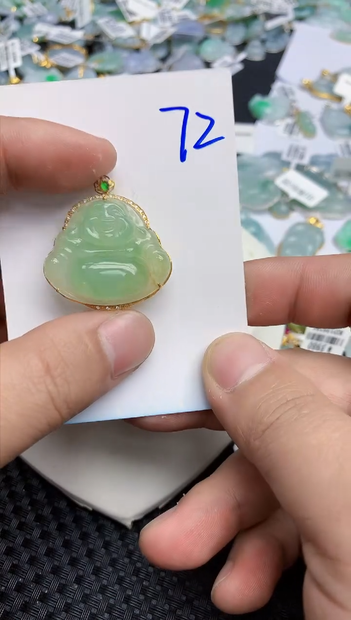 【闪购商品】翡翠颈饰18K金镶嵌天然翡翠A货