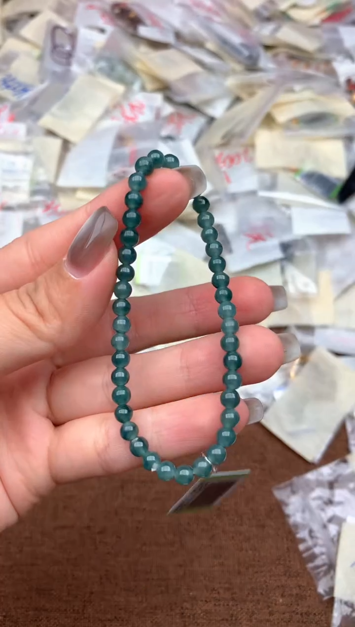 未镶嵌挂件翡翠—