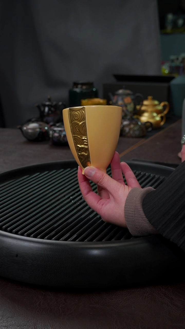 【闪购商品】杯【宜景窑鹅黄鎏金】主人杯