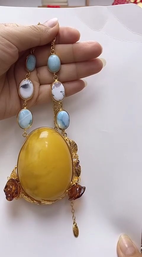 【闪购商品】琥珀裸石银S925镶嵌蜜蜡吊坠