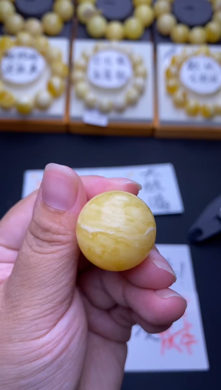 裸石琥珀未镶嵌大小姐珠宝严选19