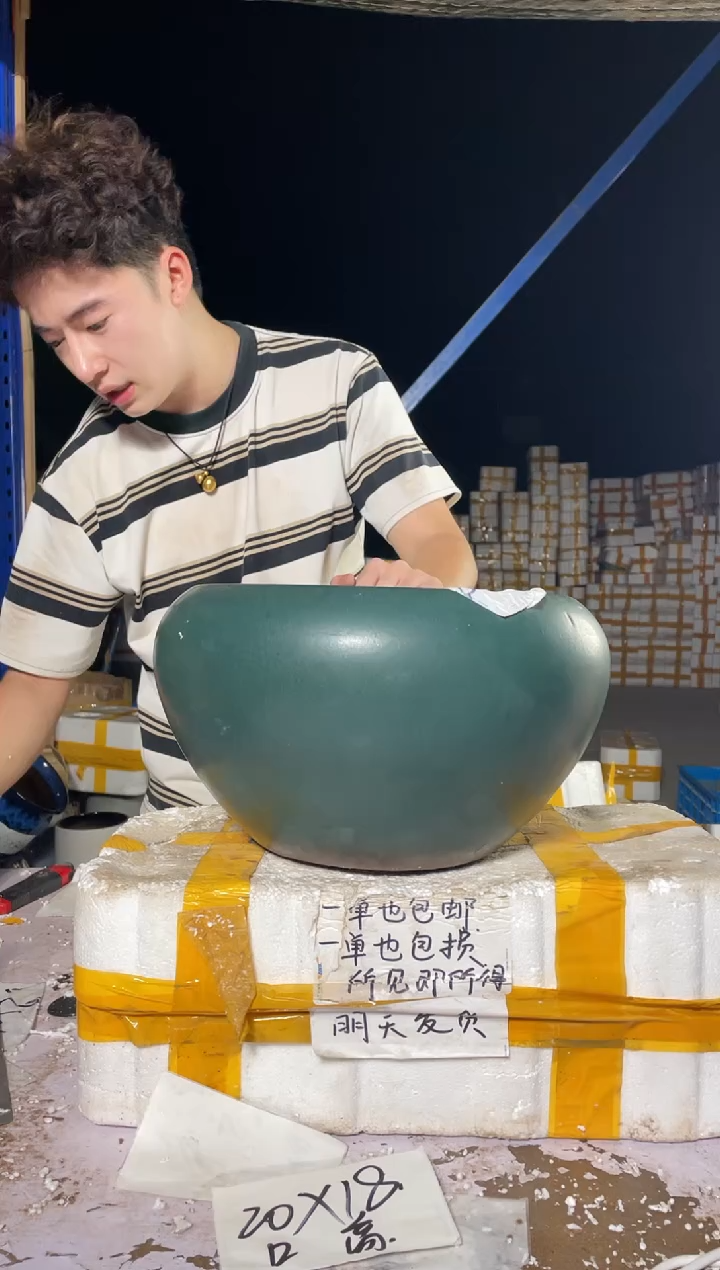 紫砂花盆宜兴紫砂粗陶花盆尺寸（口/高）27/20