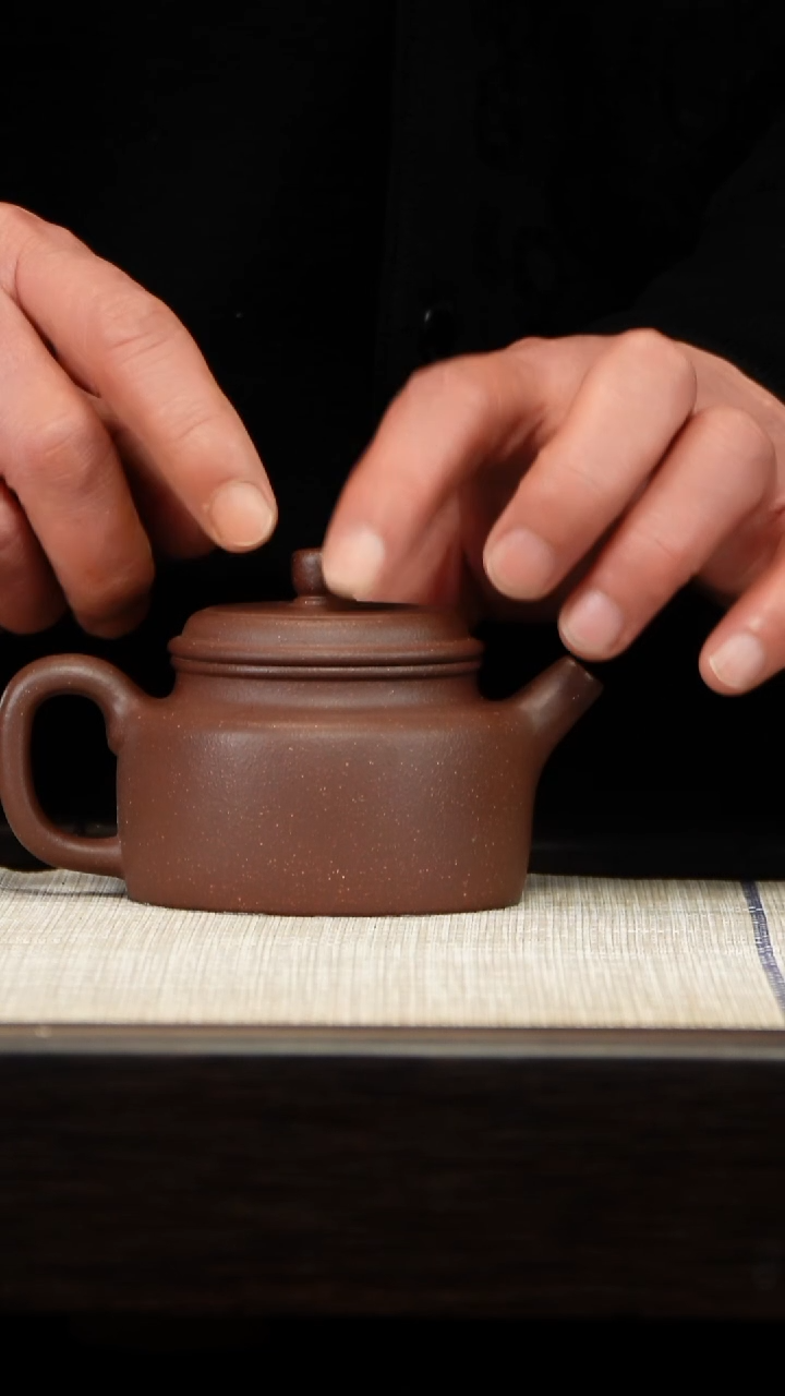 茶壶紫砂手磨料德中