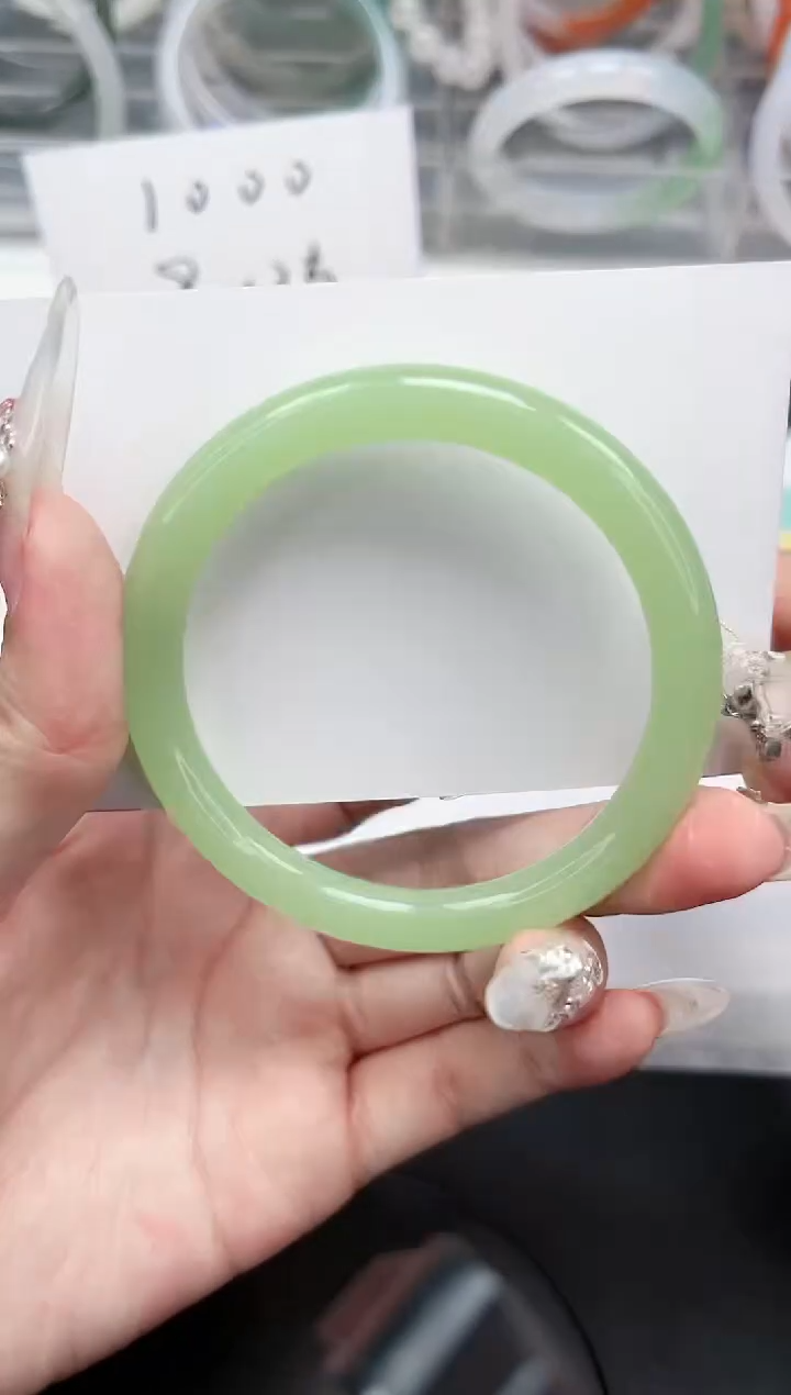 【闪购商品】石英质玉手镯未镶嵌76-56.7