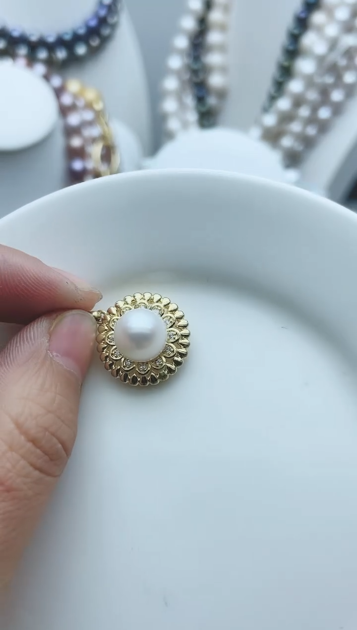 【闪购商品】淡水珍珠颈饰钛钢1