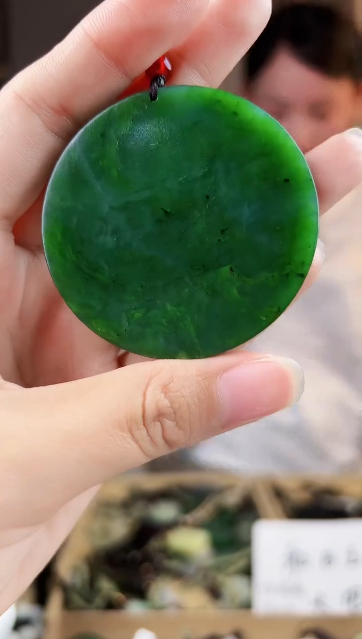 颈饰未镶嵌和田玉拍一发一，多样性发货