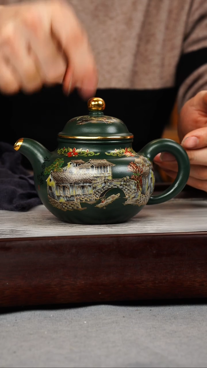 【闪购商品】紫砂茶壶绿泥 掇球忆江南珐琅彩