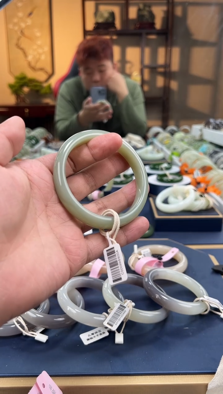 【闪购商品】和田玉手镯未镶嵌C0009-62