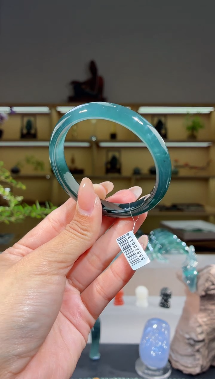 未镶嵌手镯翡翠55圈