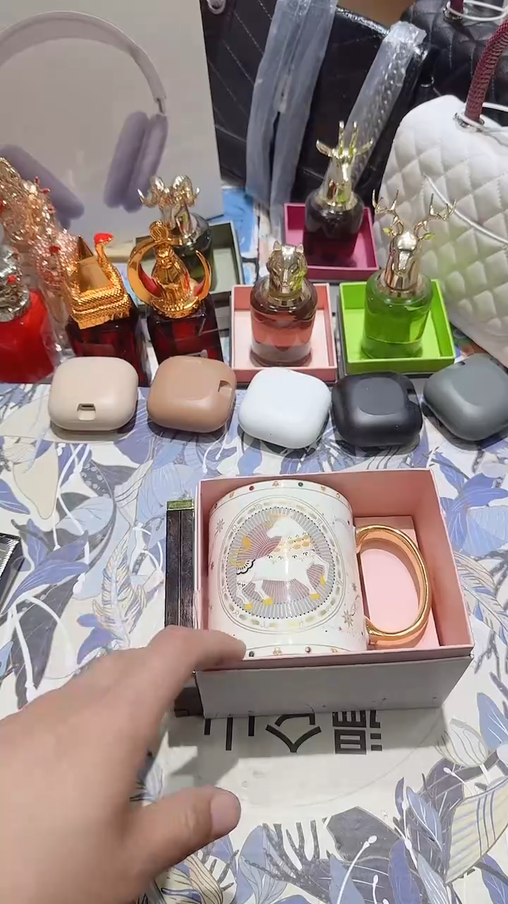 瓷片20生活的本意就是开心@@1