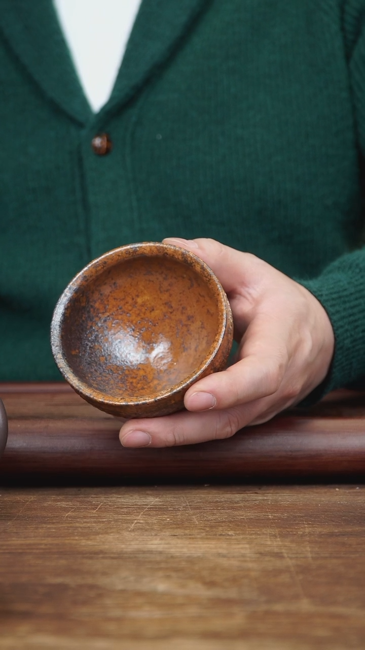 【闪购商品】紫砂茶壶180ml 柴烧主人杯  颜色随机发