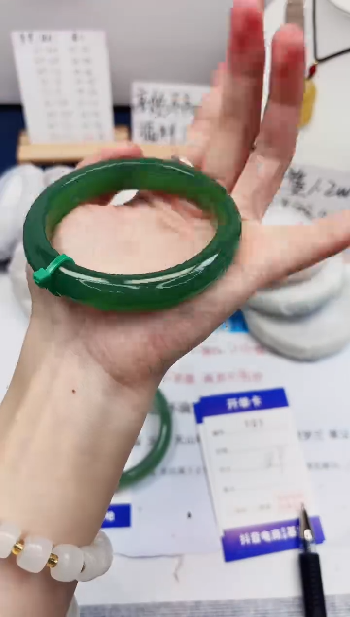 【闪购商品】石英质玉手镯未镶嵌101-东陵玉-圈口58