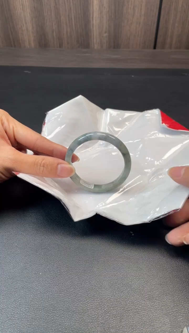 未镶嵌手镯翡翠9923