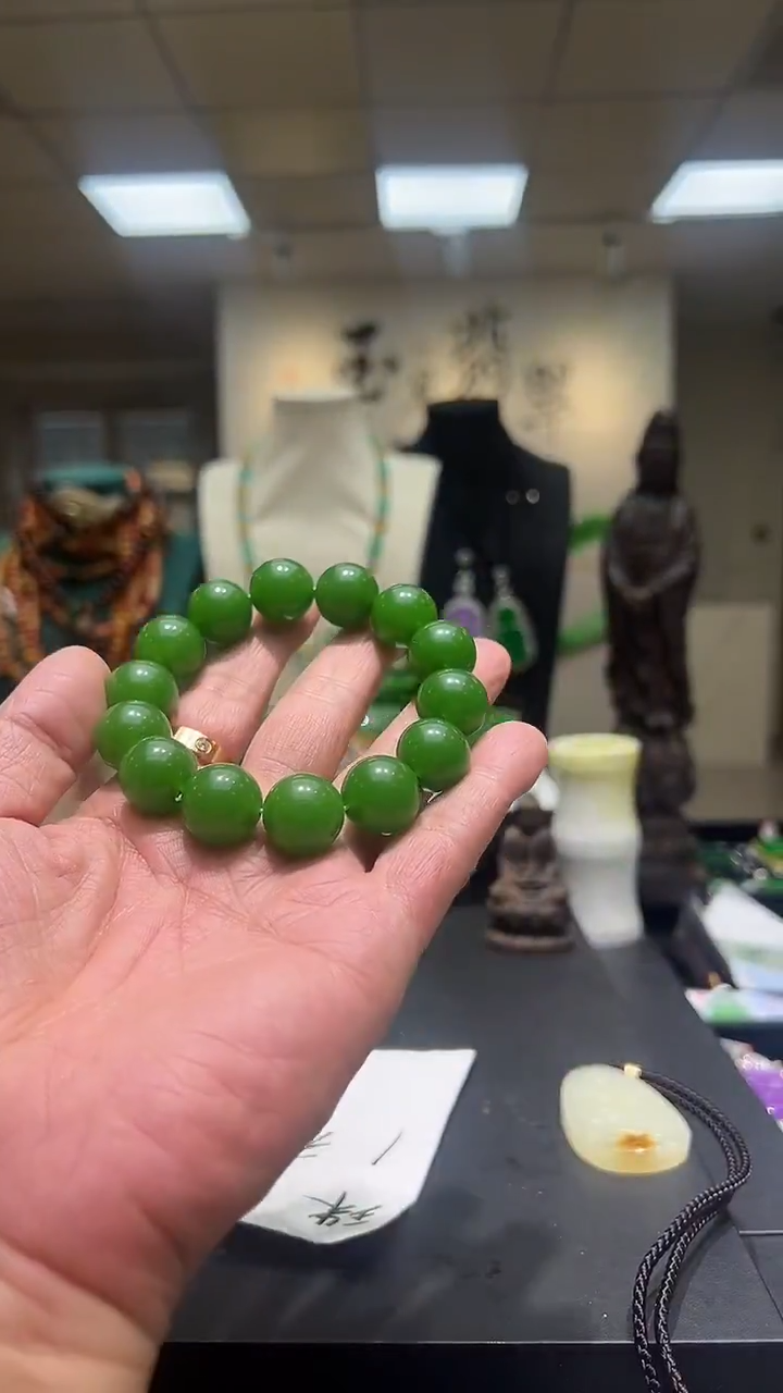 未镶嵌手链和田玉碧玉1.6