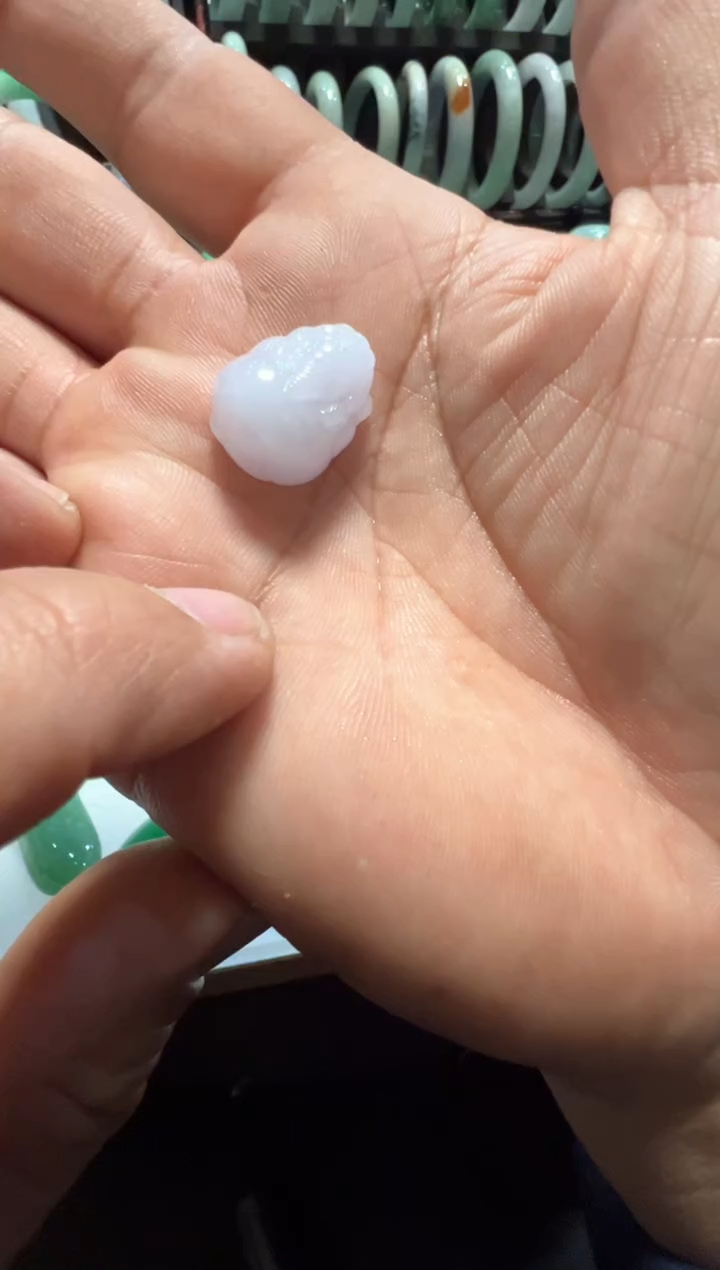 【闪购商品】翡翠挂件未镶嵌紫貔貅