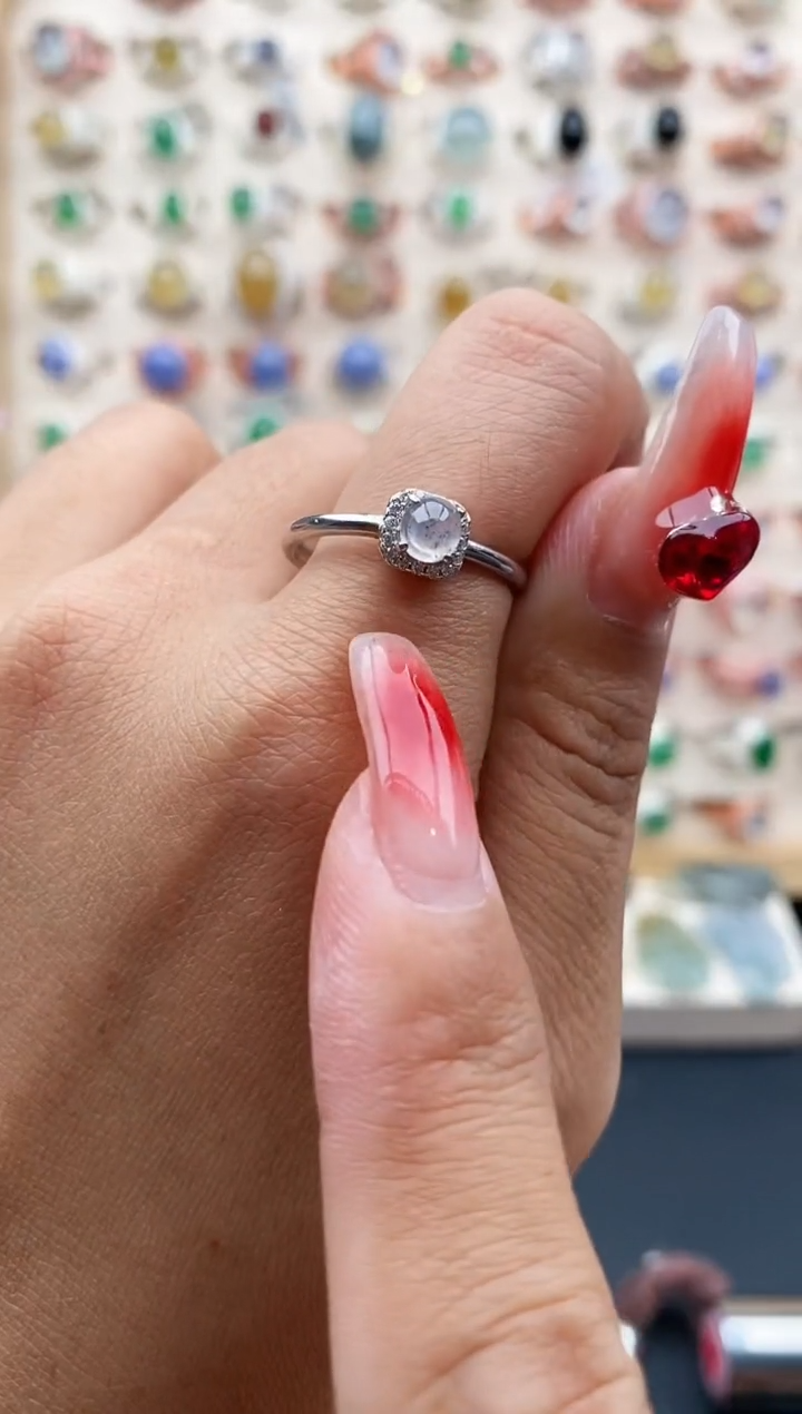 【闪购商品】翡翠戒指银S925镶嵌缅甸天然A货翡翠111 7+2