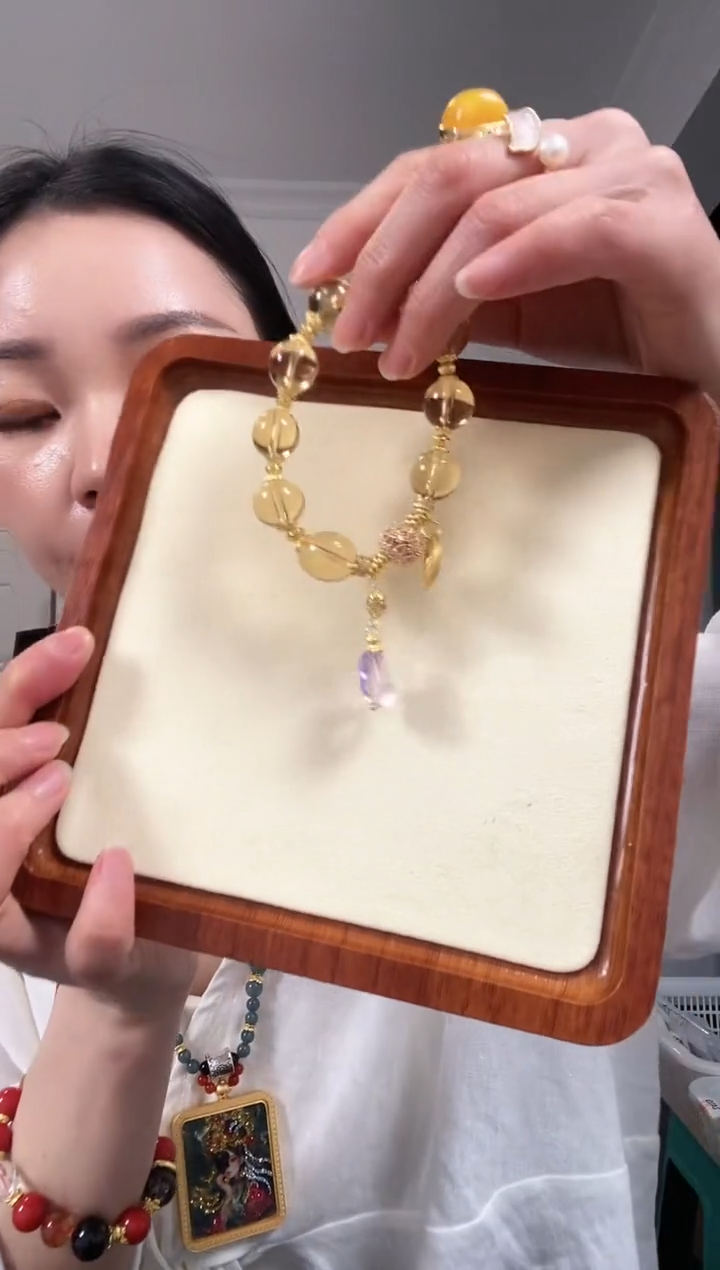 【闪购商品】琥珀颈饰未镶嵌Q421QQQQQ