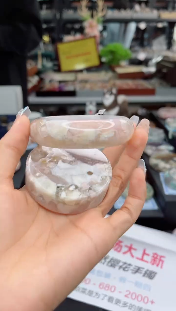 【闪购商品】石英质玉手镯未镶嵌59圈口（赠品镯心）3569212