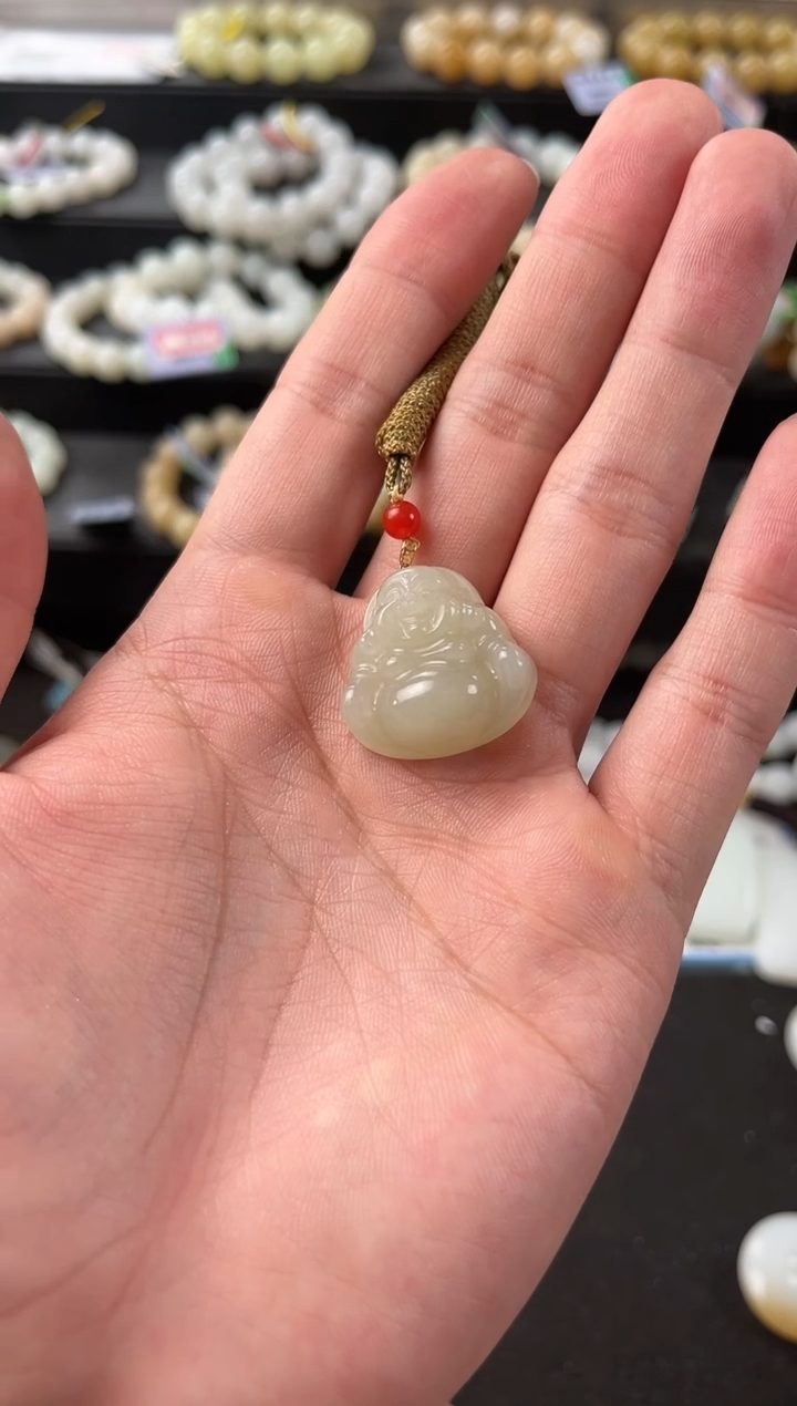【闪购商品】和田玉挂件未镶嵌且末青白佛公挂件微色差